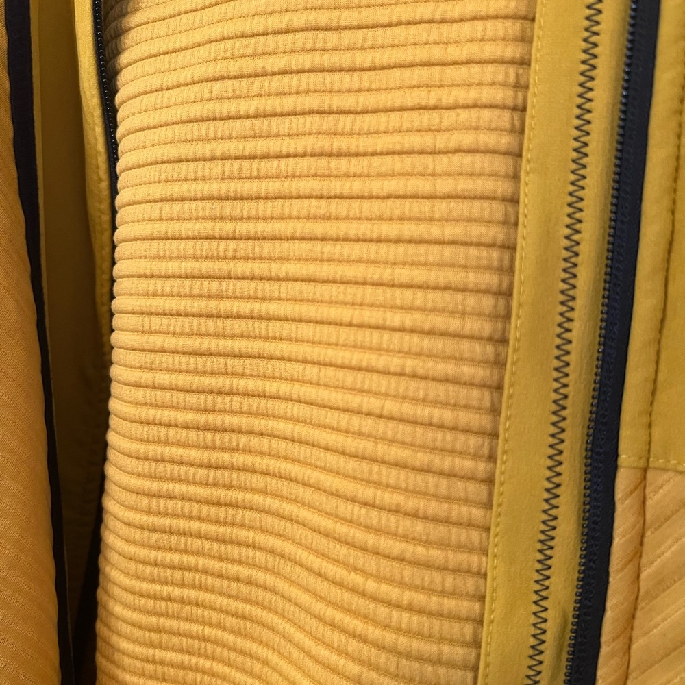 Adidas Men's Yellow Performance Jacket - Picture 6 of 10